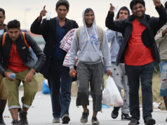 Imigranci gwałcili młodą dziewczynę. Władze tuszowały sprawę z obaw przed łatką „rasizmu”