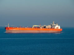 Co jeśli konflikt na Bliskim Wschodzie się przedłuży? Ceny ropy, inflacja i ryzyko recesji