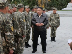 Kim Dzong Un grozi sąsiadom