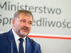 Pokrętne tłumaczenie Żurka po orzeczeniu TSUE w sprawie sędziów. „Wygibasów ciąg dalszy”