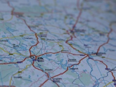 Dwie ścieżki procedury łączenia gmin. Zamiast korzyści możliwa kumulacja problemów