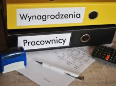 Firmy na razie nie są gotowe na raportowanie luki płacowej