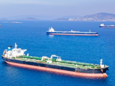 Iran chce zarabiać na Cieśninie Ormuz. Armatorzy już płacą miliony za przepływ