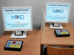 Afera z błędnymi pytaniami w WORD-ach się rozkręca. Już ponad 1000 unieważnionych egzaminów!