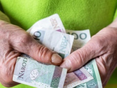 6938,92 zł miesięcznie. ZUS wysyła świadczenie bez względu na staż pracy