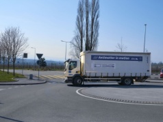 Antymateria na ciężarówce. W CERN-ie przeprowadzono niezwykły test