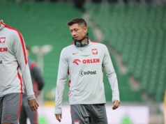 Lewandowski na okładce "Mundo Deportivo". Oto plan Barcelony