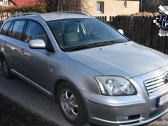 Kompletna nieodpowiedzialność młodego ojca. Miał 2,5 promila i roczne dziecko w aucie