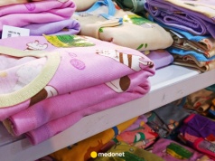 Kupujesz dziecku tanie kolorowe ubranka? Mogą zawierać toksyczną chemię