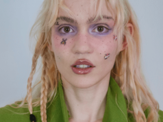 Wskaźnik recesji? Grimes pojawiła się na LinkedInie