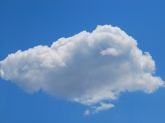 Chmura wygląda lekko tylko do chwili, gdy policzysz jej masę