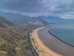 Czerwony alert na wakacyjnej wyspie. Turyści muszą uważać