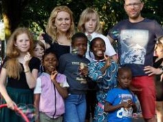 Dzieci z Kenii, Brazylii i Maroka gośćmi wrocławskiego Lelenfant. Poszukiwane są rodziny, które ugoszczą je w swoich domach