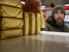 Tanie masło. W gazetce 0,99 zł, przy kasie trzy razy drożej