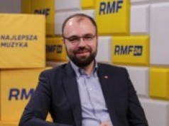 Szczucki: Nie inwestowałbym w Orbana