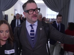 Mejza kontra dziennikarka TVP Info. Pytania o 163 punkty karne przerosły posła