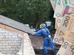 Rewolucja w dopłatach do wymiany dachu? Resort chce dotacji do montażu blachy lub dachówki