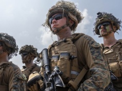 Ostatnie przygotowania do inwazji na Iran. Elitarne wojska opuściły bazę