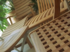 Rzeczy, których nigdy nie należy zostawiać na tarasie. Możesz szybko tego żałować