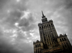 Marcowy obraz polskiej gospodarki nie uspokaja. Koszty duszą firmy, a poprawa wciąż niepewna