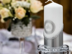 Wesela i komunie podrożeją przez nowy system. "To ukryty koszt"