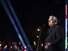 Orban już się nie hamuje. Zadziwiające słowa na wiecu wyborczym