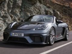 Nowe Porsche Cayman ma brzmieć jak bokser, mimo napędu elektrycznego