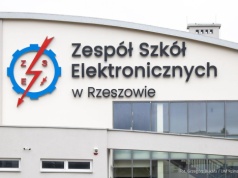 Koniec lekcji o 19:00. Rzeszowski „Elektronik” otworzył nowoczesne skrzydło