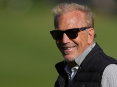 Kevin Costner spędzi "Miesiąc miodowy" z Jakiem Gyllenhaalem