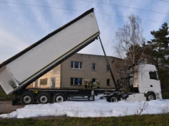 Wywrotka dotknęła przewodów, kierowca zginął na miejscu – czy tego da się uniknąć?