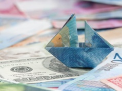 Nadzieja nie umarła, ale złoty uległ osłabieniu. Kurs euro może przetestować marcowy limit