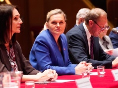 Nowacka zapowiedziała, co dalej z edukacją zdrowotną. "To może być godzina, która uratuje życie"