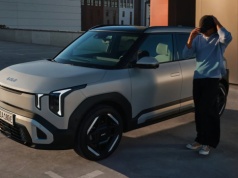 Tani elektryczny SUV pogromcą aut spalinowych. Kia EV2 debiutuje w Polsce