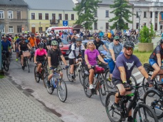 Najpopularniejsze trasy rowerowe na Mazowszu czekają. Jak przygotować się do jazdy? (WIDEO)