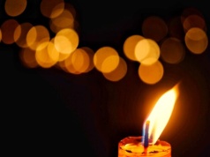 Syn zamordował matkę? Brutalne zabójstwo w bloku