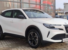 Tańsza o 39 800 zł Alfa Romeo Junior Elettrica może przekonać tych, którzy szukają SUV-a klasy premium w cenie „chińczyka”