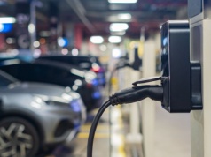 Ceny paliwa szaleją, kierowcy szukają oszczędności. Europejczycy rzucili się na używane elektryki