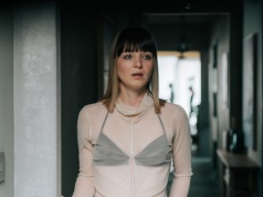 Gwiazdy młodego pokolenia wchodzą do gry! Nowe fotosy z filmu Czas, który nie nadszedł ujawniają więcej, niż się spodziewaliśmy