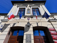 Kryzys nie omija administracji publicznej. Rośnie problem z pozyskiwaniem wykwalifikowanych kadr