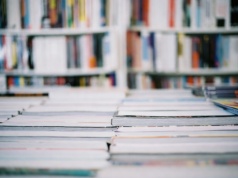 Azymut zamyka magazyn w Strykowie. To kolejny cios dla rynku książki i komiksu