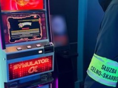 Rozbita sieć hazardowa. 30 osób w rękach KAS