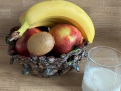 Jedni nie piją mleka, inni boją się owoców. Dietetyk nie wytrzymał i obalił mity z sieci