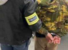 Poszukiwany z trzema zakazami zatrzymany w Chojnicach. Podał cudze dane