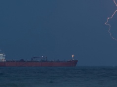 W czarnym scenariuszu wojna w Iranie zmieni Europę. "Głęboki kryzys polityczny"