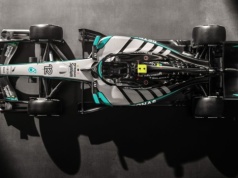 Russell zaskoczony tempem McLarena. Mercedes nie miał już tak spokojnego piątku w Japonii