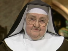 Mija 10 lat od śmierci Matki Angeliki – zakonnicy, która podbiła telewizję