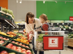 Polacy jedzą za mało warzyw i owoców. Tak wygląda codzienna dieta