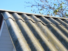 Dotacje do montażu blachy lub dachówki. Rewolucja w programie dopłat