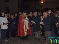 Droga Krzyżowa ulicami Sieradza. Procesja od sanktuarium św. Józefa do parafii NSJ