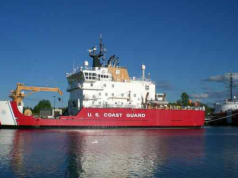 Żegluga na amerykańskich Wielkich Jeziorach stanęła z powodu lodu i braku lodołamaczy